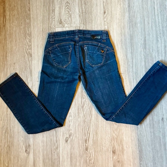 Size 7 Grane Jeans - Picture 2 of 5